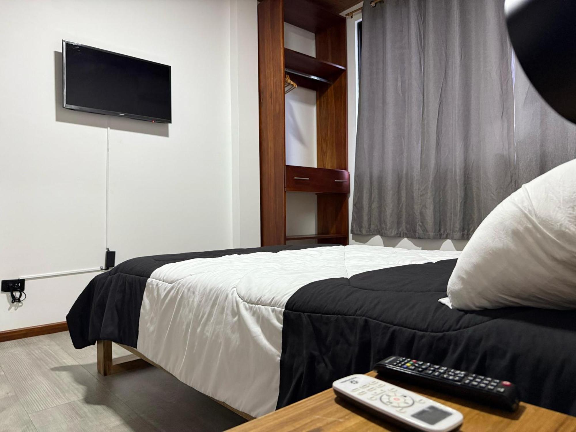 Bunker593 Inn เตนา ภายนอก รูปภาพ