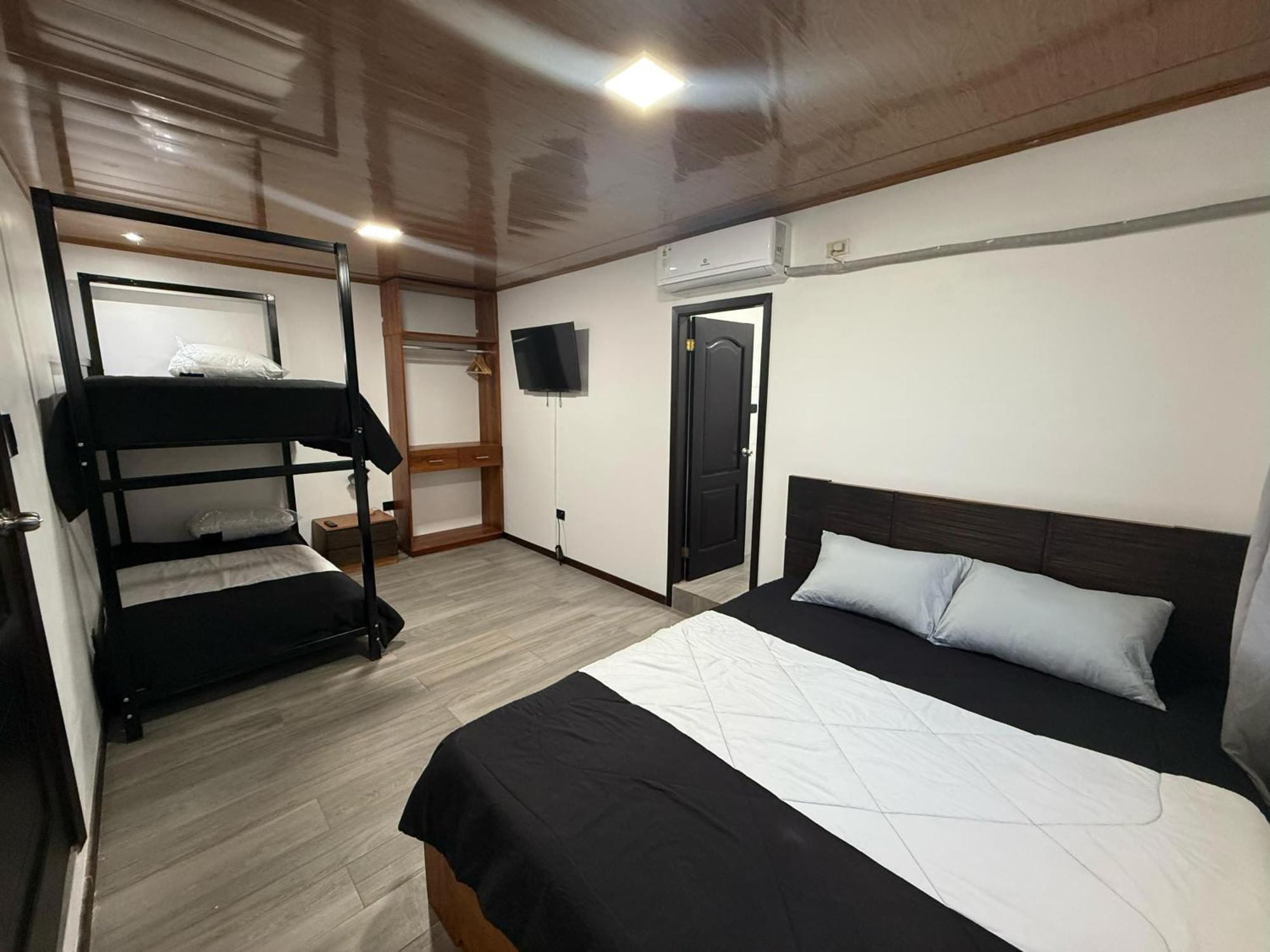 Bunker593 Inn เตนา ภายนอก รูปภาพ